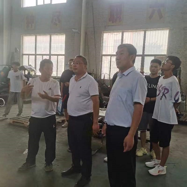 洛阳理工学院智能制造学院到我厂参观学习